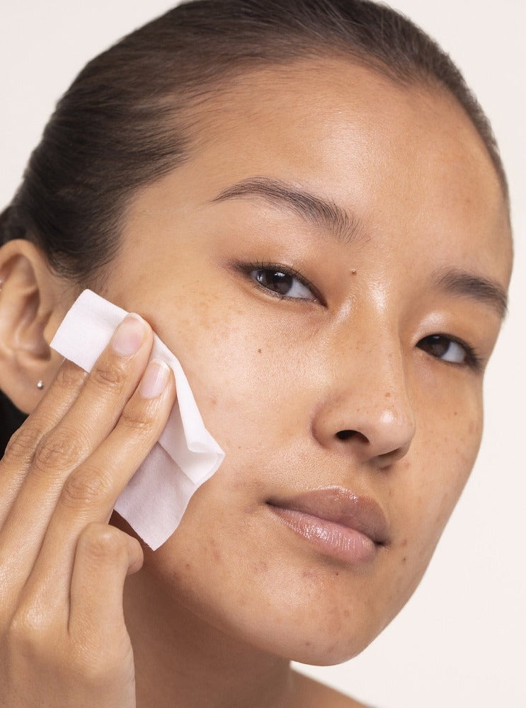 Polysorbate 20 in Skin Care: Why Is It Bad for Your Skin